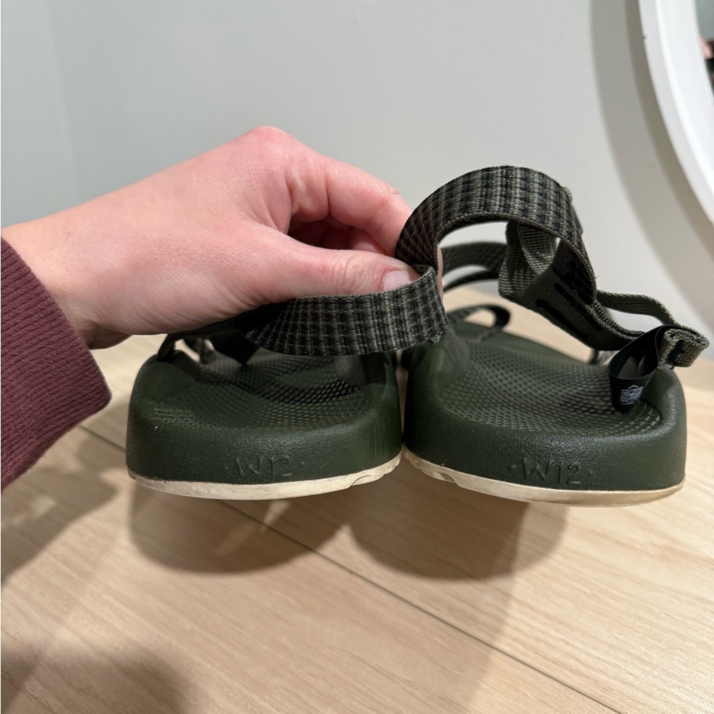 Womens Chaco sandals - Picture 4 of 7